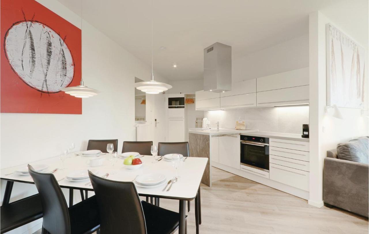 Amazing Apartment In Luebeck Travemuende With Sauna Extérieur photo